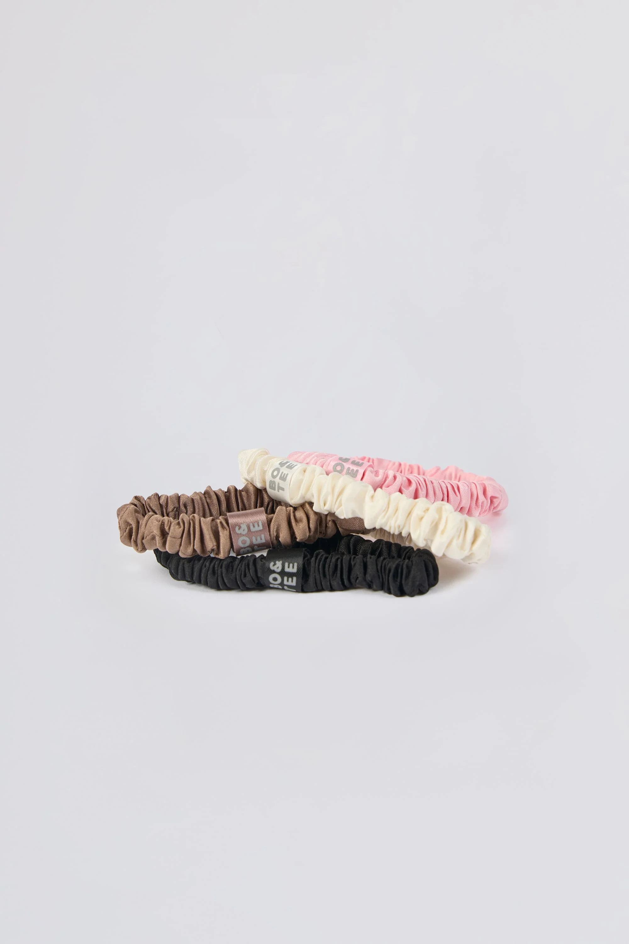 Pack of 4 Silk Scrunchies - Image 5