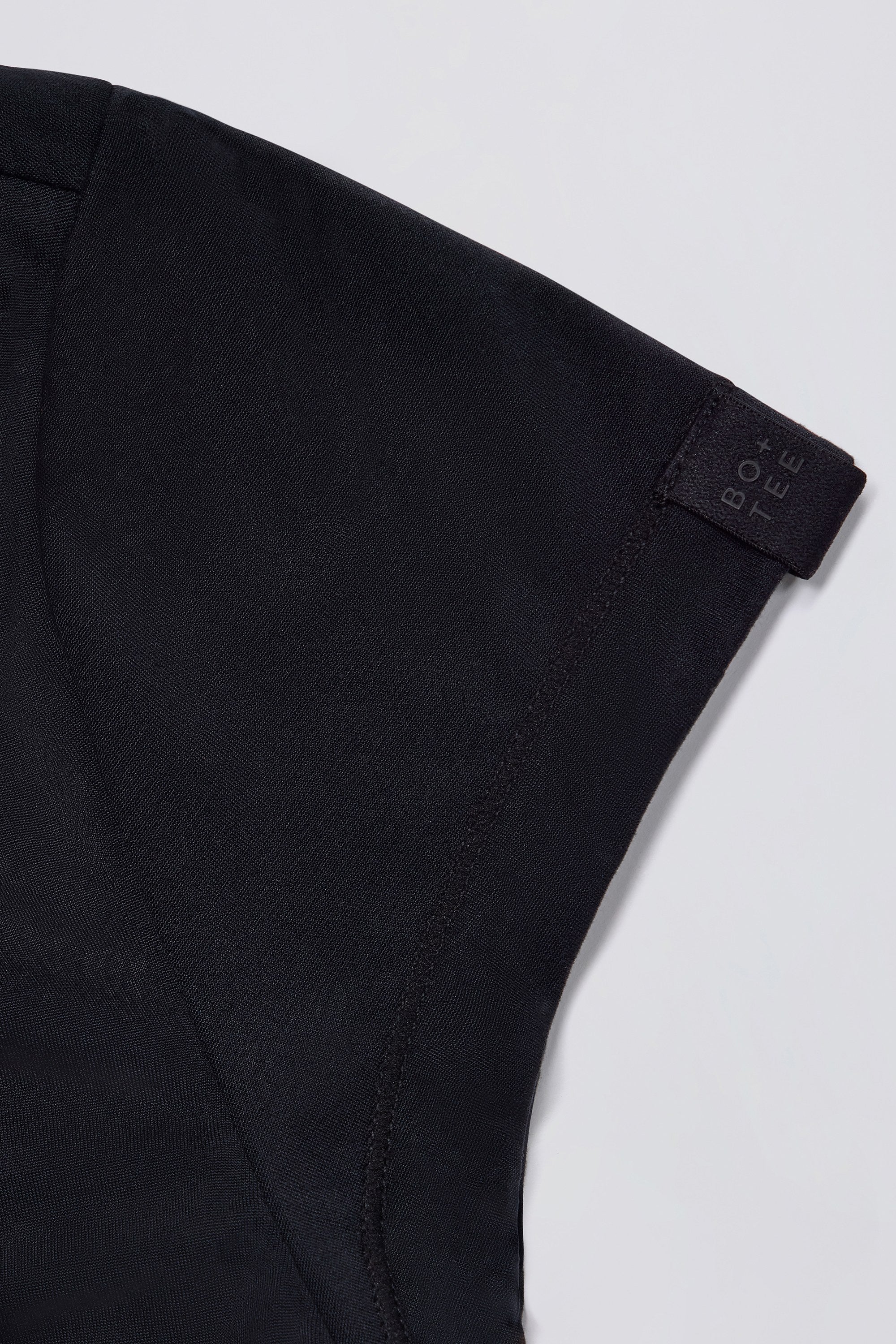 Cut-Out Longline T-Shirt in Black - Image 4