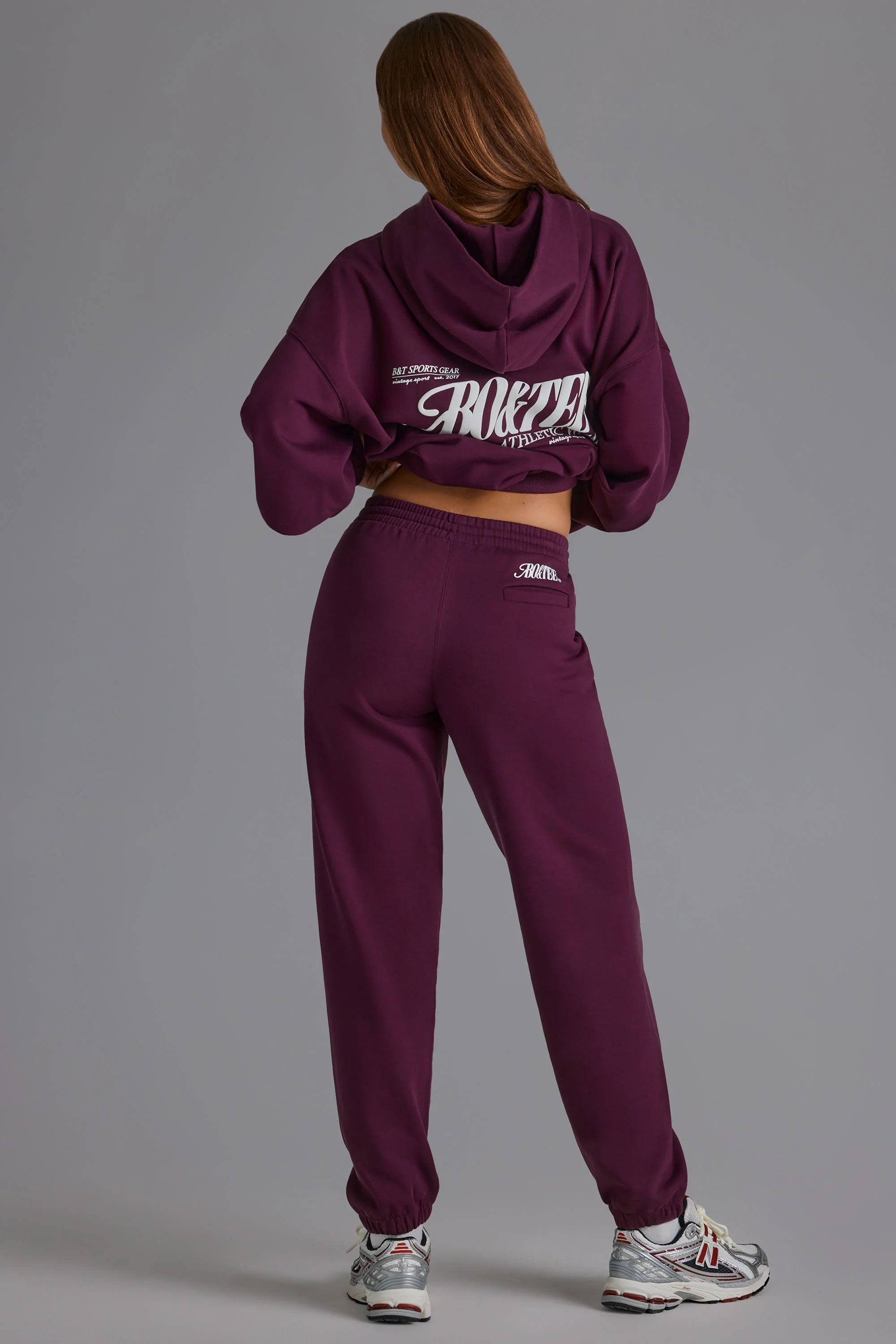 Soft Cotton Jersey Relaxed Mid-Rise Joggers in Grape - Image 3