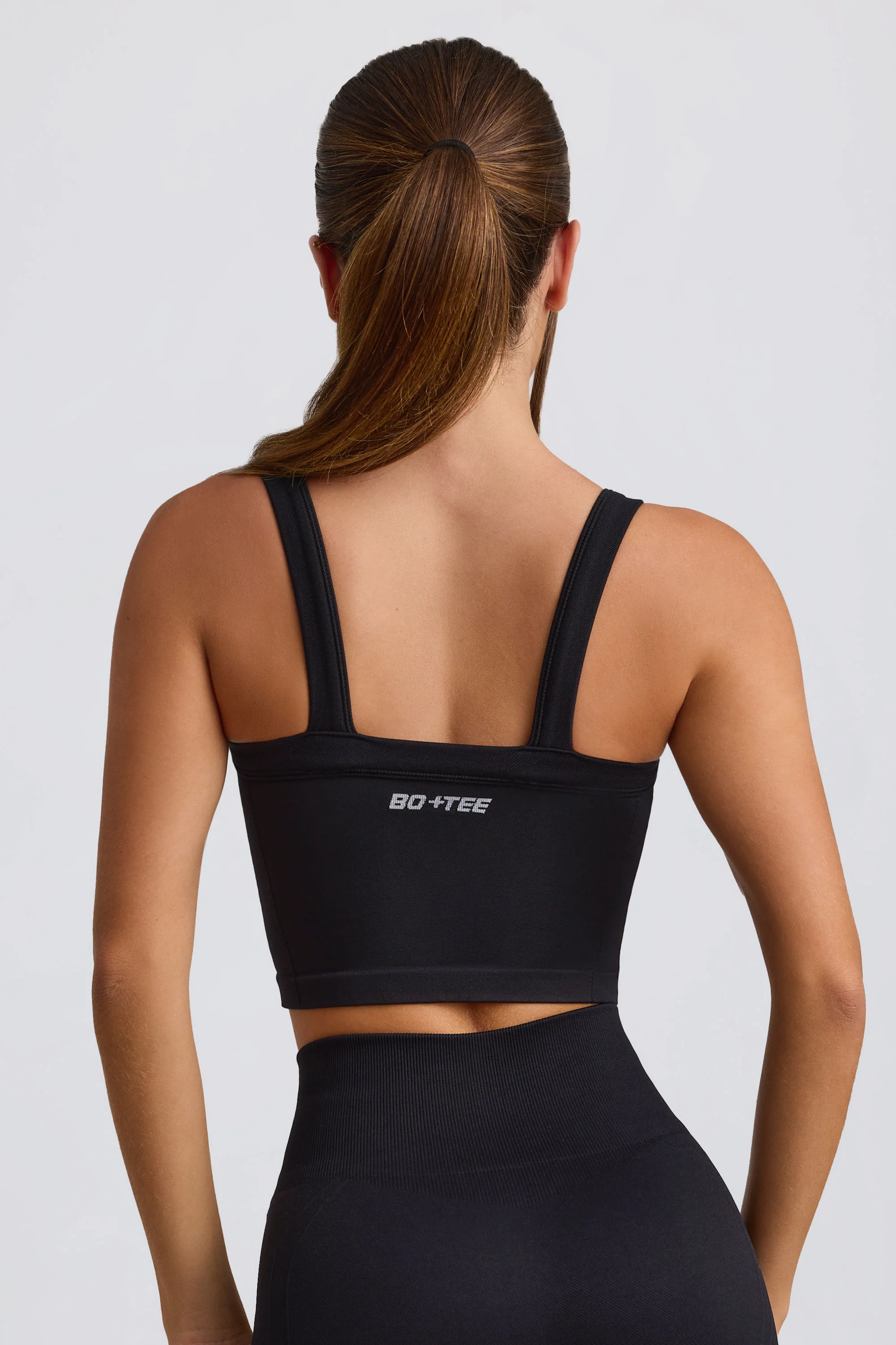 Super Sculpt Seamless Longline Camisole Top in Black - Image 2
