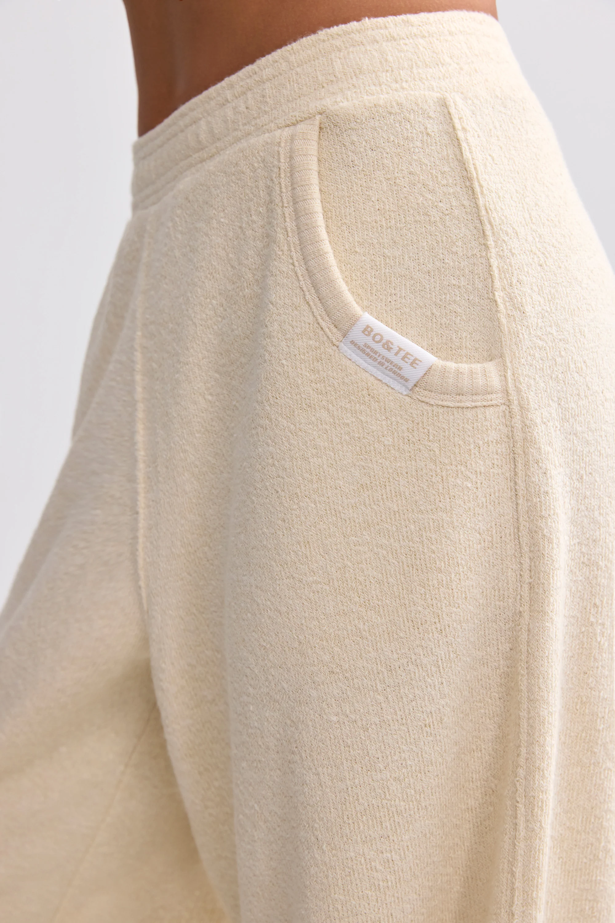 Terry Towelling Wide-Leg Joggers in Cream - Image 4